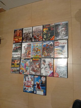 Lote de 17 Videojuegos PC CD-ROM