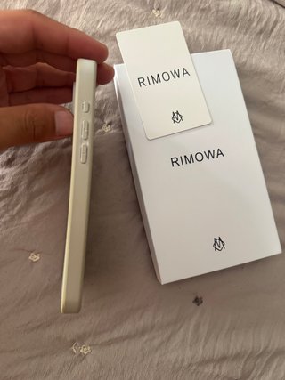 Funda Rimowa iPhone 15 Pro Max