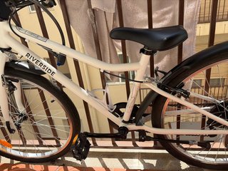 Bicicleta RIVERSIDE blanca
