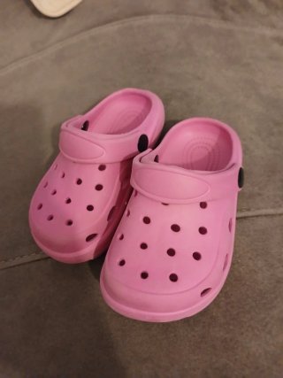 Zapatos niña rosas
