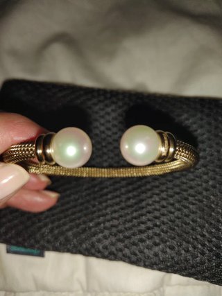 Pulsera Mayorica Dorada con Perlas Blancas