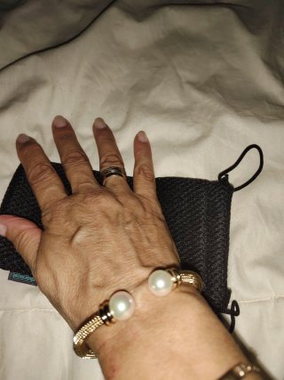 Pulsera Mayorica Dorada con Perlas Blancas