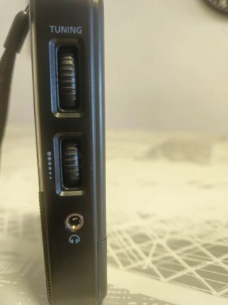 Radio Portátil Philips + Auriculares