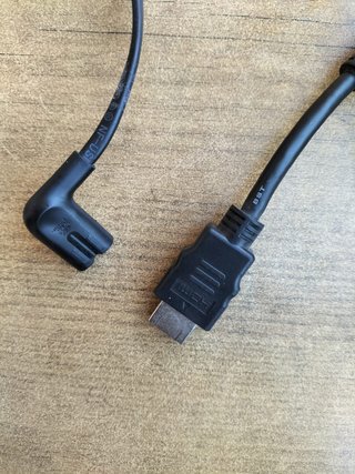 PS4 + Mando + 7 Juegos