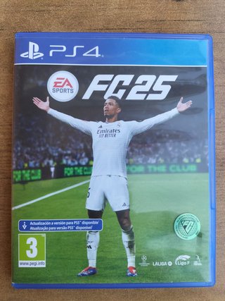 PS4 + Mando + 7 Juegos