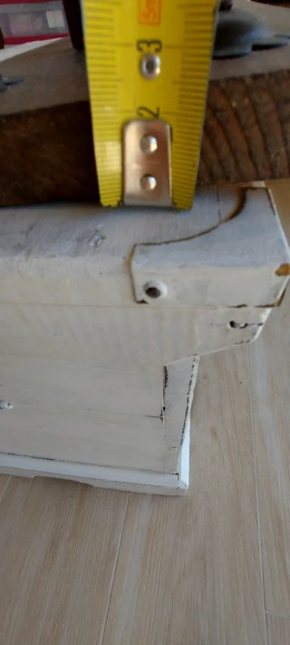 Perchero de madera rústico