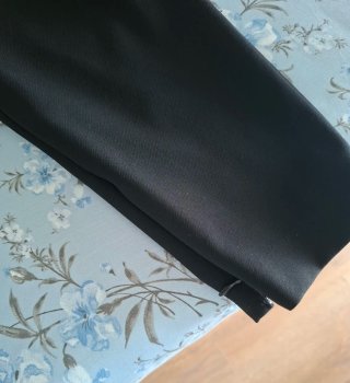 Pantalón de hombre  skinny Zara negro talla 46
