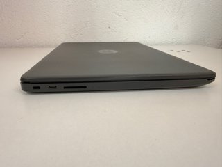 HP 240 G8 Portátil 128GB SSD 4GB RAM