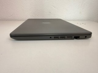 HP 240 G8 Portátil 128GB SSD 4GB RAM