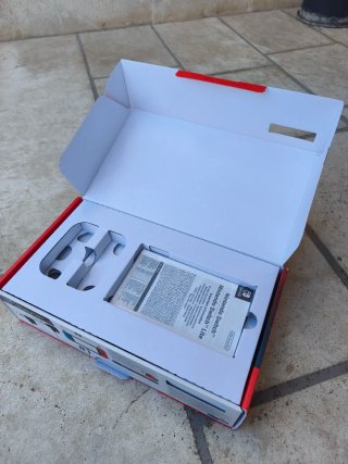 Caja Switch: Base, Cargador y Estuche SIN CONSOLA