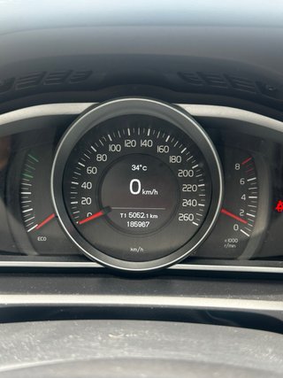 Volvo V40 2016