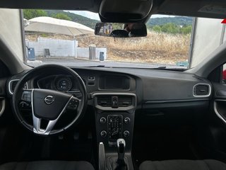 Volvo V40 2016