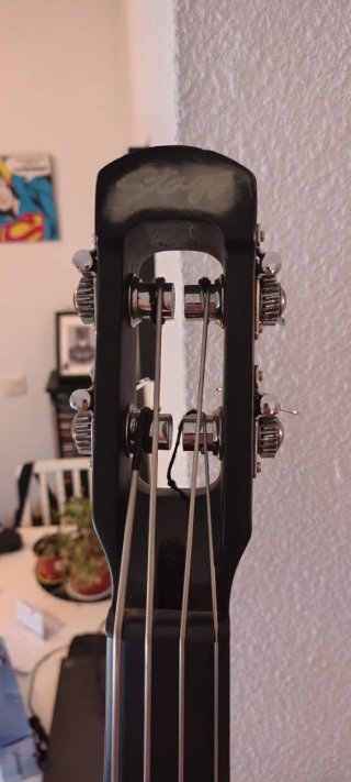 Contrabajo Eléctrico Stagg