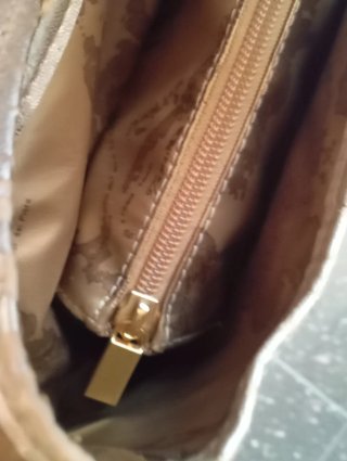 Borsetta Alviero Martini con portafoglio