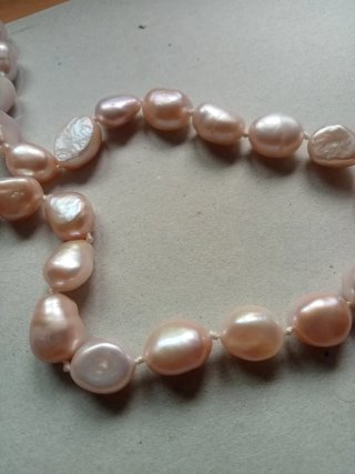 Gargantilla Borneo Pearls Perlas Rosas,
