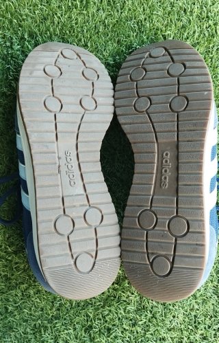 Adidas Run 70s 2.0 Talla 44 2/3