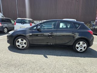 Opel Astra 2016