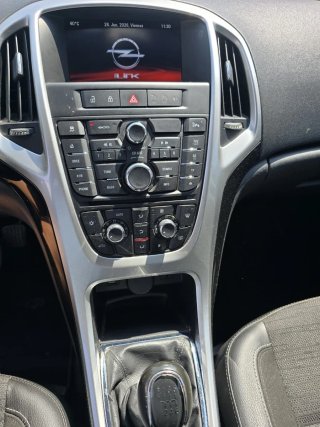Opel Astra 2016