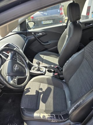 Opel Astra 2016