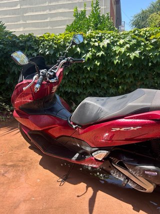 Honda PCX 125 – Mayo 2023 – 2850 €