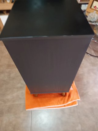 Cajonera de baño gris y negro