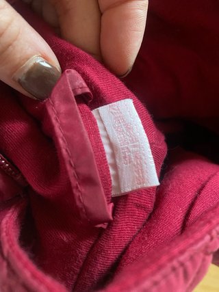 Buzo de nieve rosa acolchado para bebé