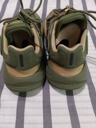 Zapatillas Adidas Ozelia Verde Oliva