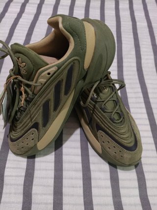 Zapatillas Adidas Ozelia Verde Oliva