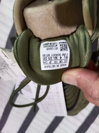 Zapatillas Adidas Ozelia Verde Oliva