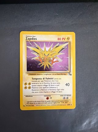 Carte Pokémon Zapdos Base 15/62