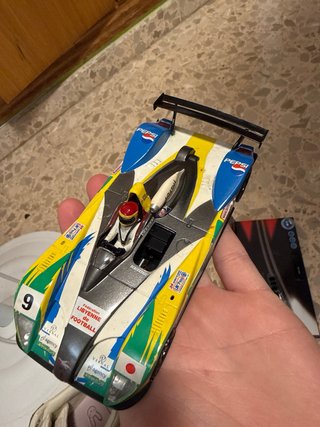 Coche Scalextric Audi R8