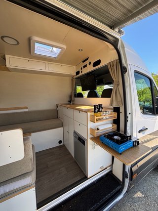 Alquiler furgoneta camper mercedes sprinter