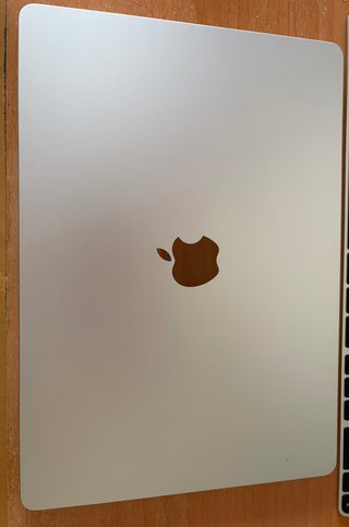 MacBook Air 15 M2 256GB SSD 8GB RAM Plata