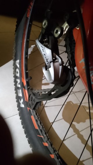 Bicicleta Montaña Mondraker Roja+accesorios