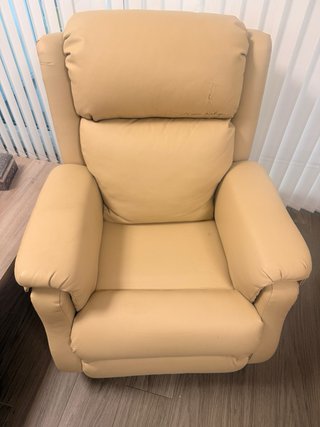 Sillón reclinable individual de polipiel