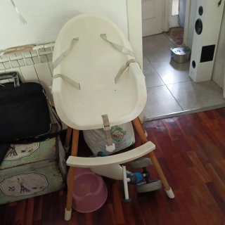 Trona bebé madera y plástico