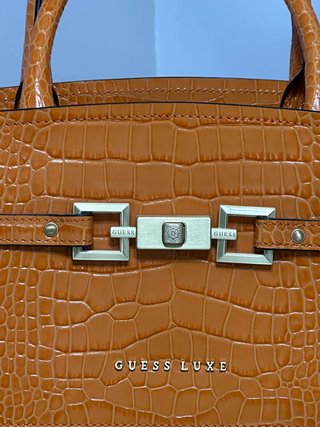 Bolso Guess Luxe Naranja Cocodrilo