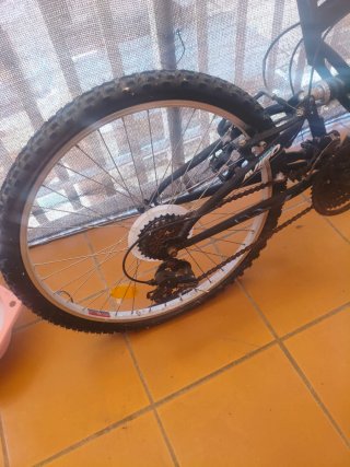 Bicicleta AVIGO Downhill 24