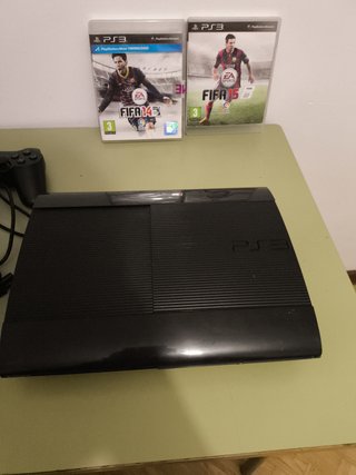 PS3 Super Slim 500GB+fifa14 y fifa15