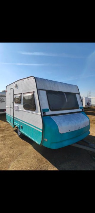 Caravana Moncayo 370. Con documentación