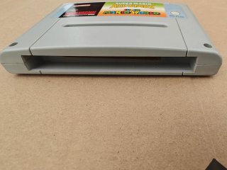 Super Mario World 2: Yoshi's Island -  SNES