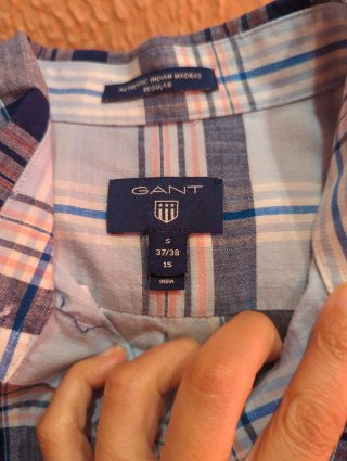 Camisa Gant cuadros azul y rosa