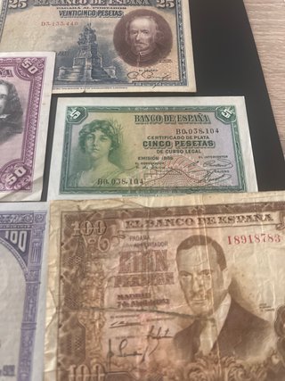 Lote 9 Billetes de pesetas diferentes