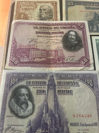 Lote 9 Billetes de pesetas diferentes