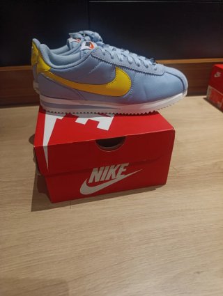 Zapatillas Nike Cortez Azul y Amarillo Originales