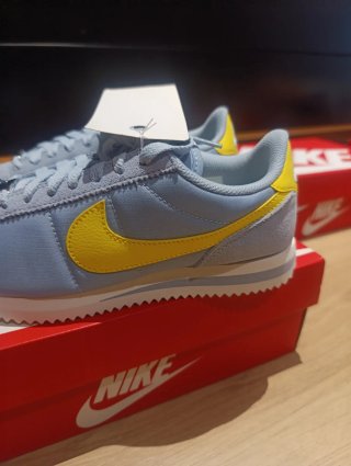 Zapatillas Nike Cortez Azul y Amarillo Originales
