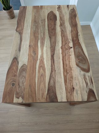 Mesa comedor madera maciza barnizada
