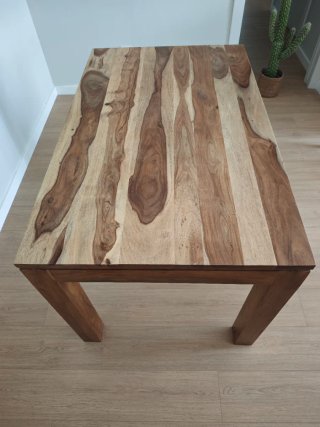 Mesa comedor madera maciza barnizada