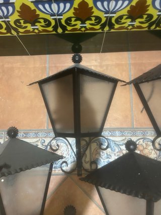 Farol de forja para pared