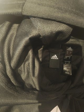 Sudadera Adidas Negra con Logo Blanco
